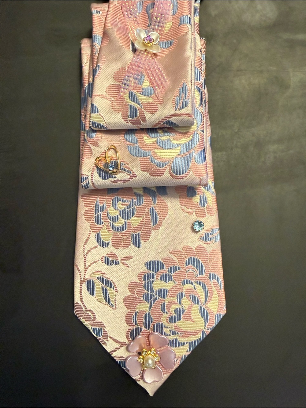 Amour — Breast Cancer Awareness Silk Blend Tie Necklace - Picture 4 of 5